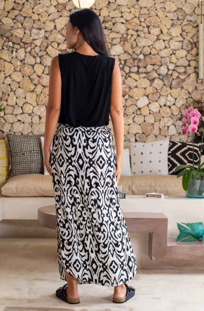 Freez Resort Skirt - Tribal