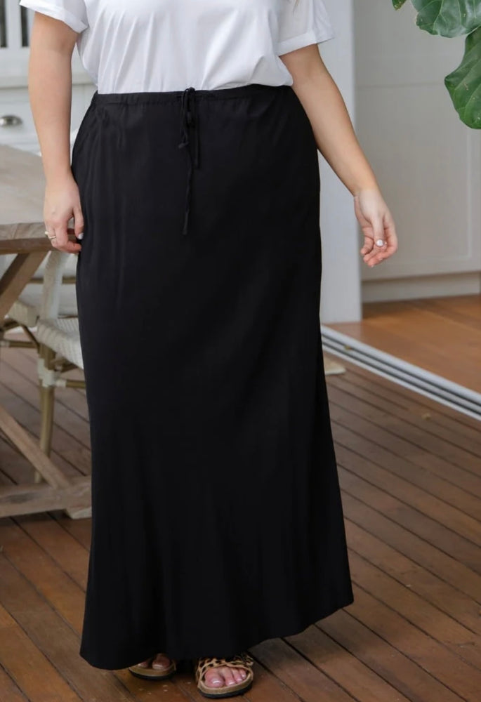 Bee Madison Bianca Bias Skirt - Black