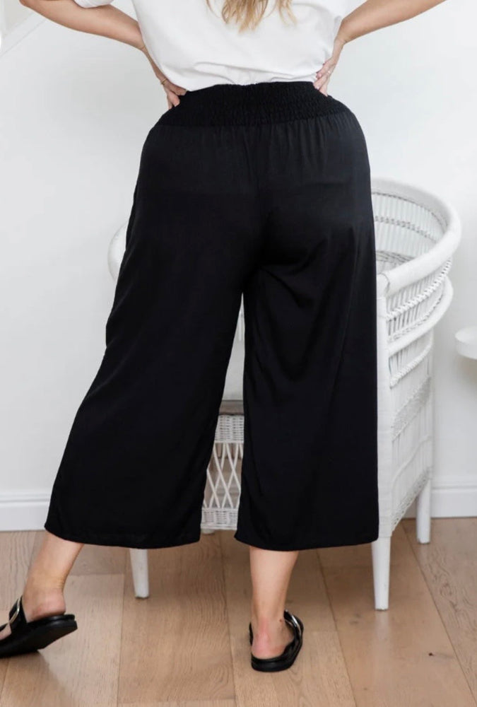 Freez Iluka Pant - Black