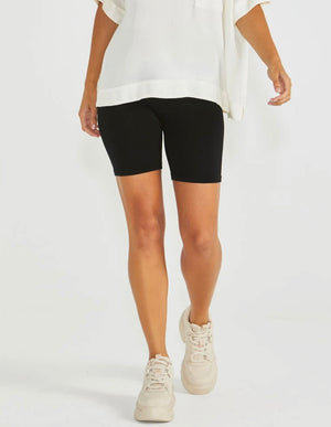 Sass Storm Seamfree Shorts - Black