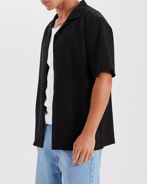 Nomadic Paradise Hali Cropped Resort Shirt - Black