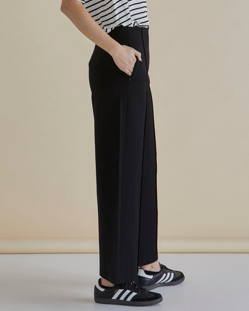 Betty Basics Elodie Wide Leg Ponte Pant - Black