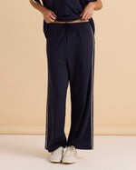 Betty Basics Evelyn Wide Leg Jogger - Navy