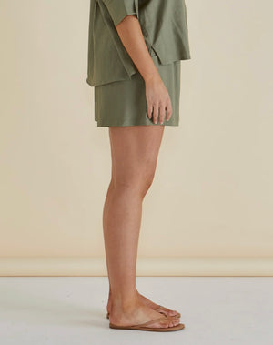 Betty Basics Sierra Short - Olive