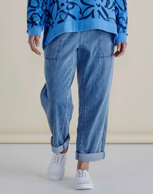 Betty Basics Quinn Jogger - Blue Denim