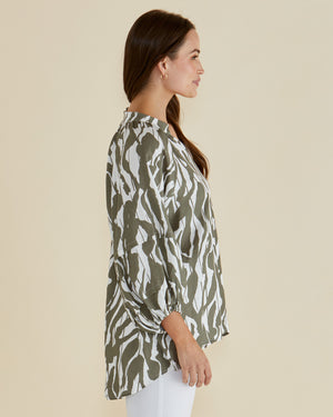 Betty Basics Grazia Blouse - Olive Geometric Print
