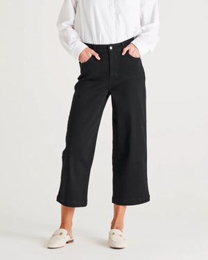Betty Basics Tabitha Crop Jean - Black