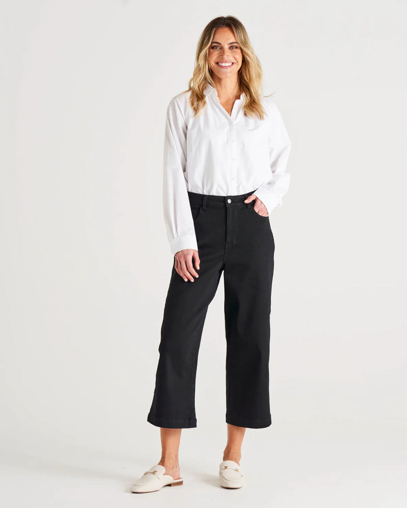 Betty Basics Tabitha Crop Jean - Black