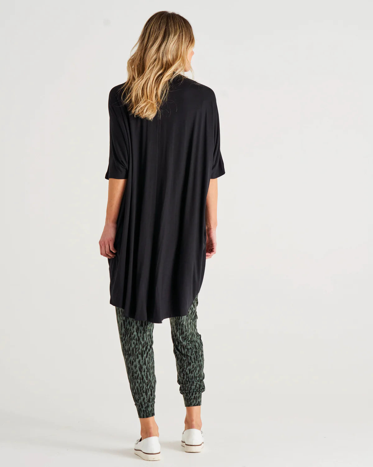 Betty Basics Magnolia Cardigan - Black