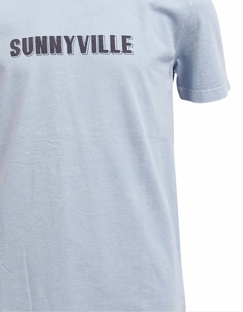 Sunnyville Flagged Tee- Blue